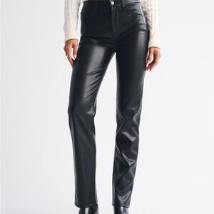 Abercrombie &‎ Fitch Vegan Leather Pants 90s Straight Ultra High Rise 29 8L